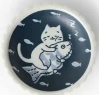 Cat riding fish plate small